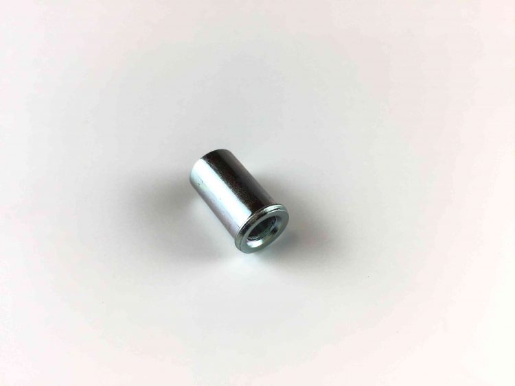 つば付スペーサー_①